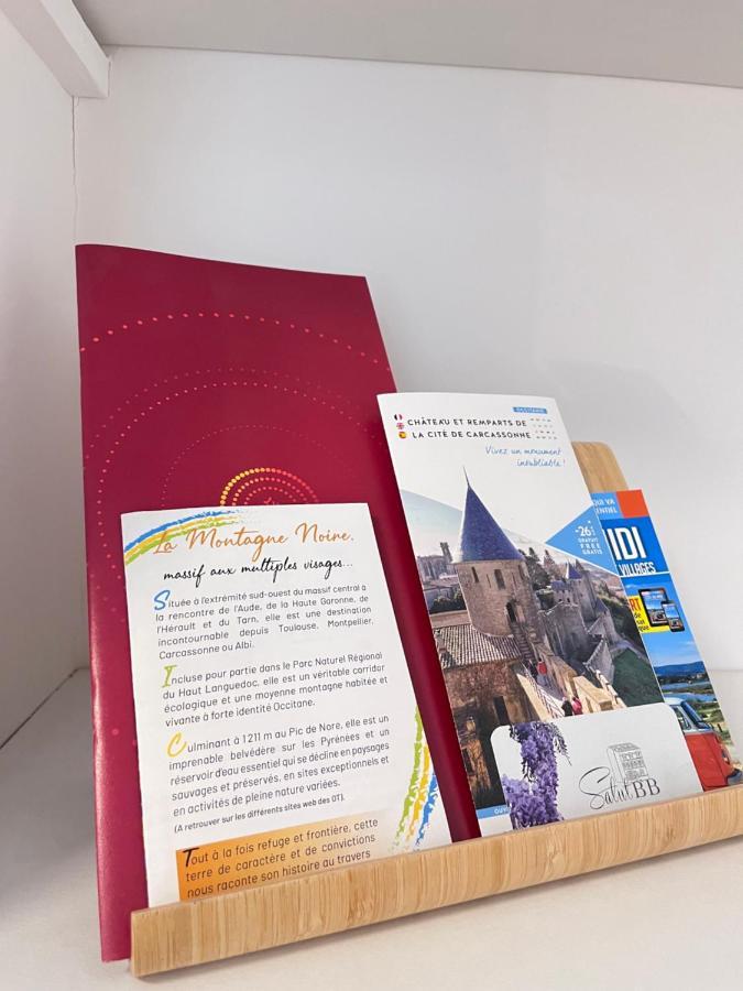 Salut Le Petit Gite Carcassonne Exterior photo