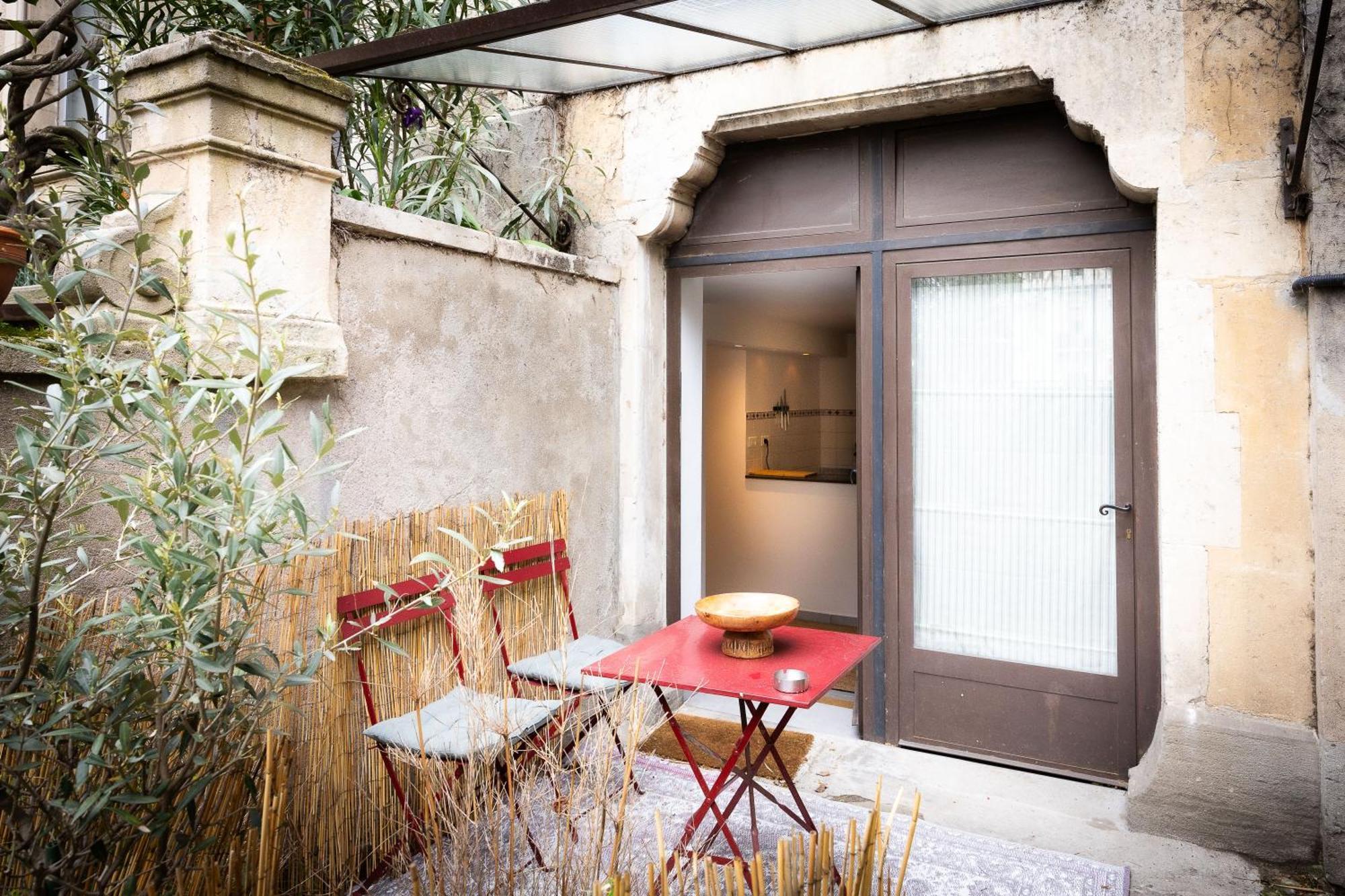 Salut Le Petit Gite Carcassonne Exterior photo